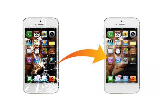 Замена дисплейного модуля Apple iPhone 5 (без стоимости запчасти) фото 1