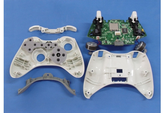 Ремонт геймпада Xbox 360 и Xbox One фото 1